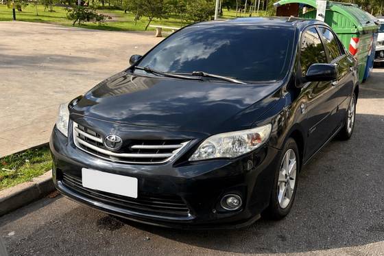 TOYOTA COROLLA 1.8 GLI 16V FLEX 4P AUTOMÁTICO TOYOTA COROLLA 1.8 GLI 16V FLEX 4P AUTOMÁTICO